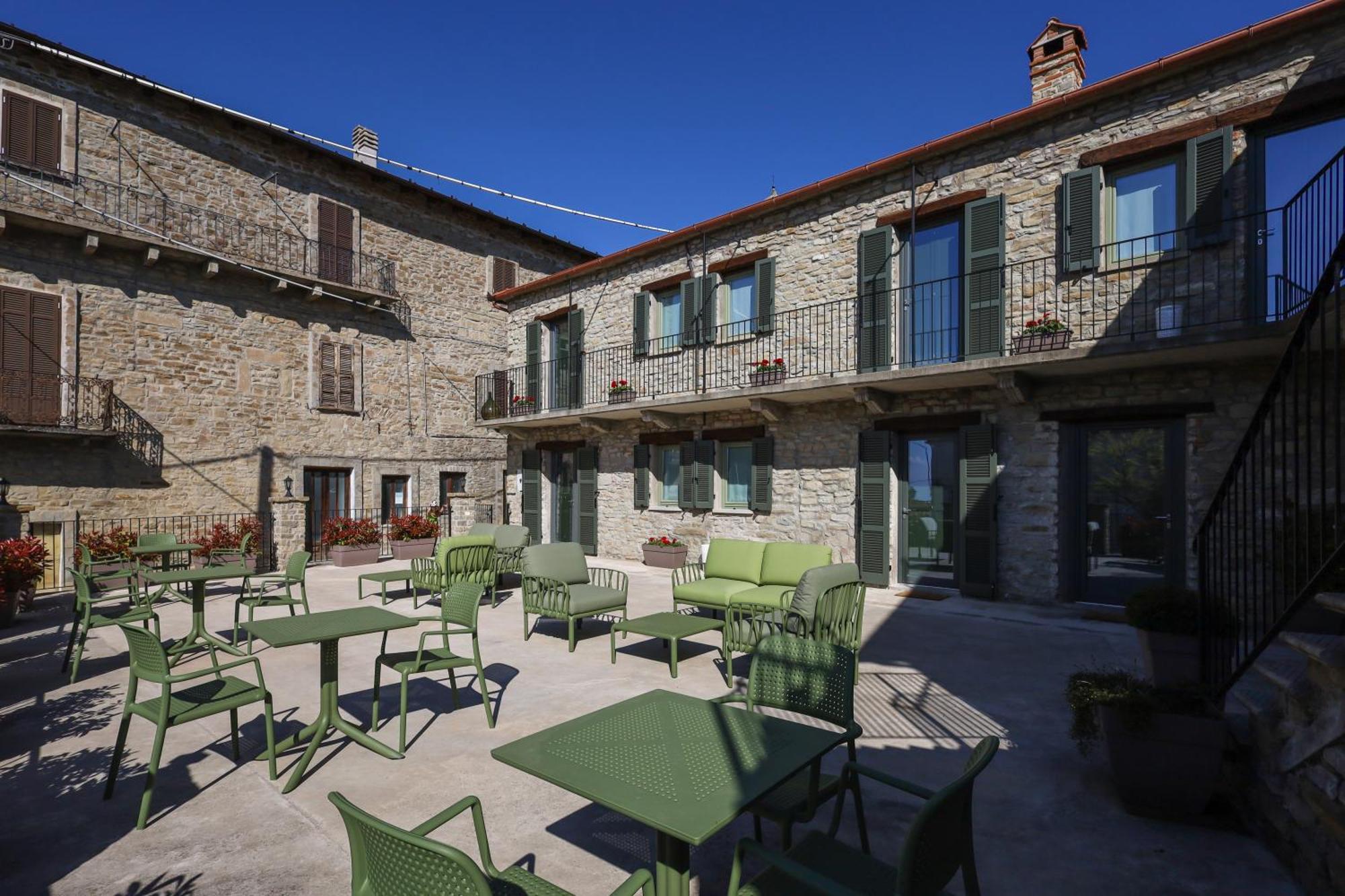 Albergo Del Bramante Roccaverano Экстерьер фото